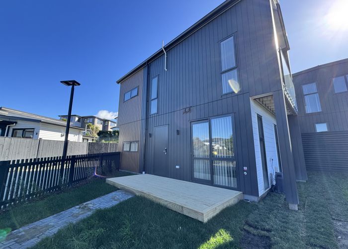  at 2 Hanikura Street, Long Bay, North Shore City, Auckland