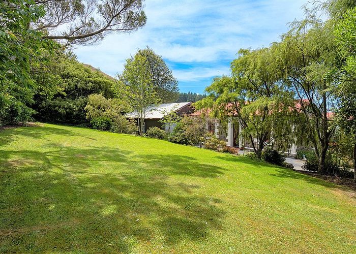  at 190 Blueskin Road, Careys Bay, Dunedin