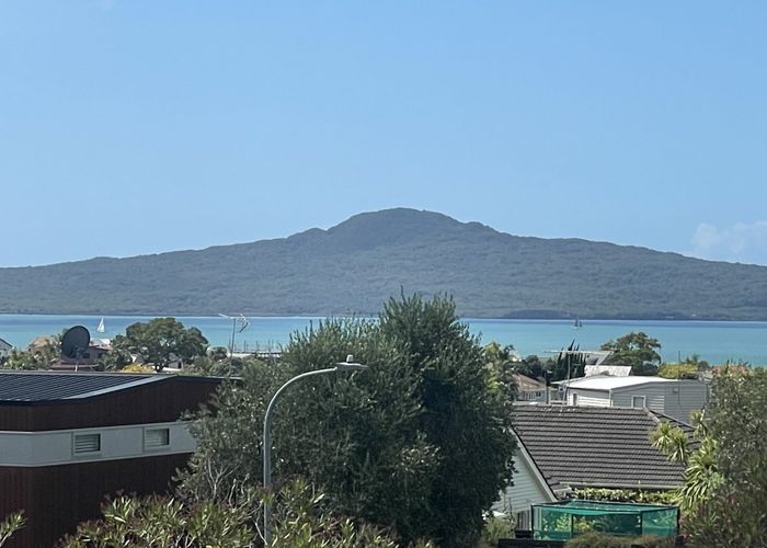  at 21 Sprott Road, Kohimarama, Auckland