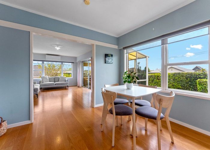  at 1/4 Waterloo Road, Milford, North Shore City, Auckland