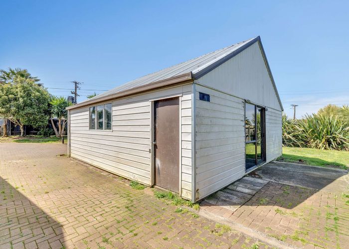  at 543 Oruarangi Road, Mangere, Auckland