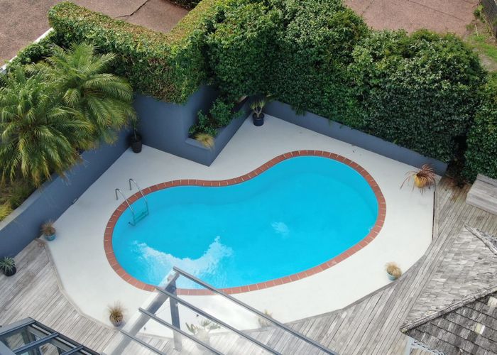  at 52 Balmain Road, Chatswood, North Shore City, Auckland