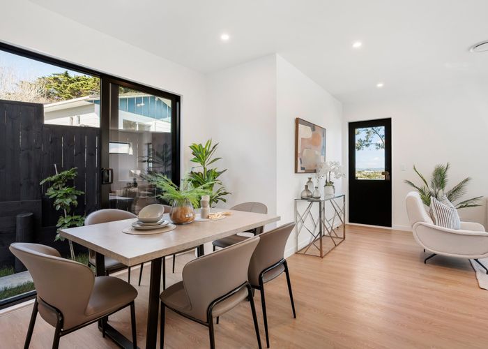  at Lot 2/16 Woodhouse Place, West Harbour, Waitakere City, Auckland