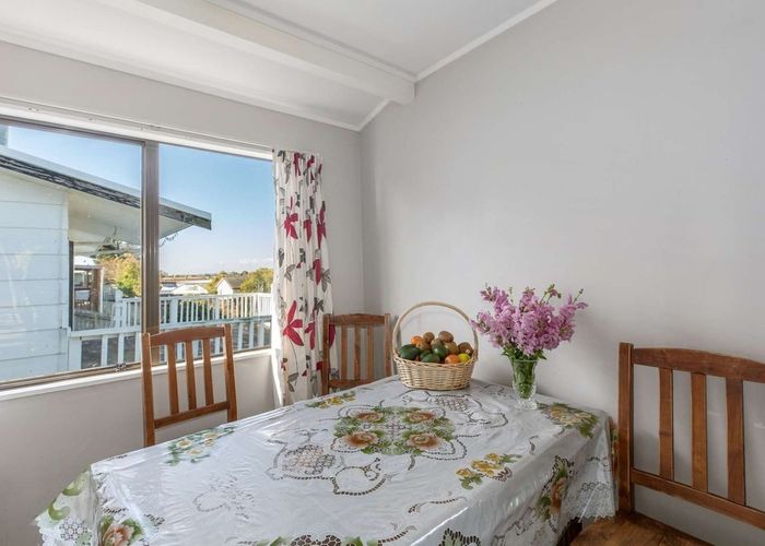  at 1/35 Templeton Place, Clendon Park, Manukau City, Auckland