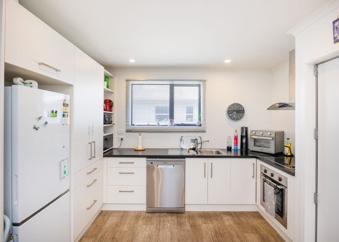  at 12 Somerset Crescent, Highbury, Palmerston North, Manawatu / Whanganui