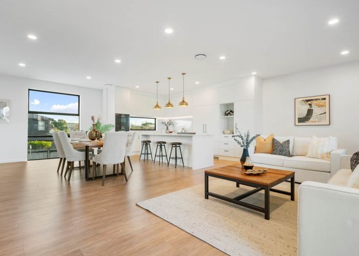  at 25C  Lomond Street, Takapuna, North Shore City, Auckland