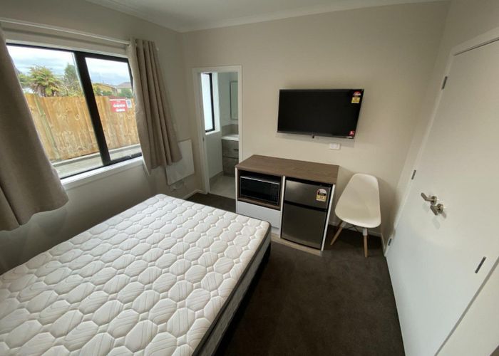  at 1A/19 Hibiscus Avenue, Hamilton Lake, Hamilton, Waikato