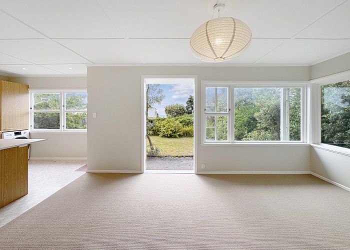  at 18 Newry Road, Raumati Beach, Paraparaumu