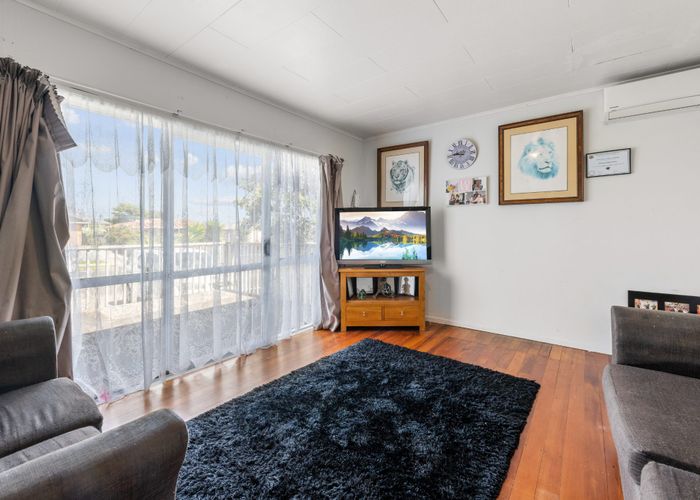  at 48 Friesian Drive, Mangere, Auckland