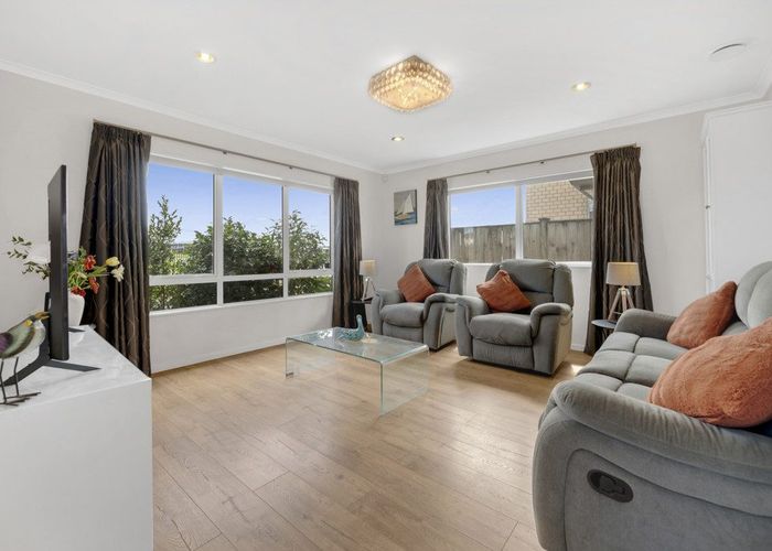  at 50 Helianthus Avenue, Flat Bush, Manukau City, Auckland