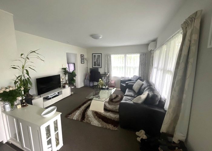  at 1/2 Abraham Place, Saint Johns, Auckland City, Auckland