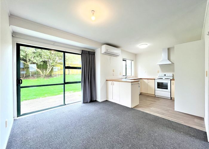  at 2/12 Rhine Place, Weymouth, Manukau City, Auckland