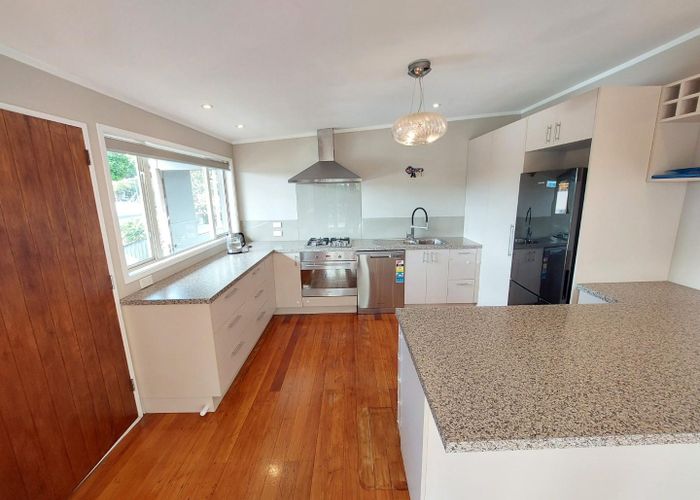  at 31 Salisbury Road, Birkdale, Auckland