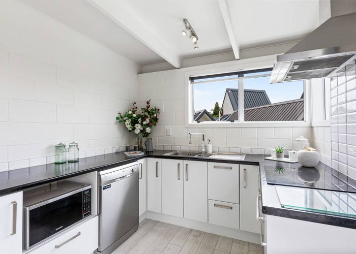  at 3/20 Selwyn Road, Howick, Auckland