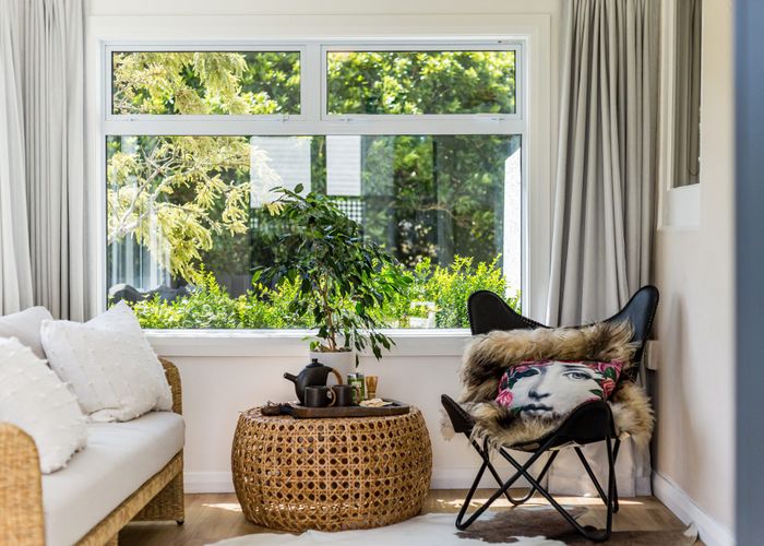  at 28 Black Rock Road, Newlands, Wellington