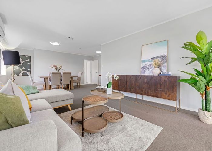  at 33 Golfland Drive, Golflands, Auckland