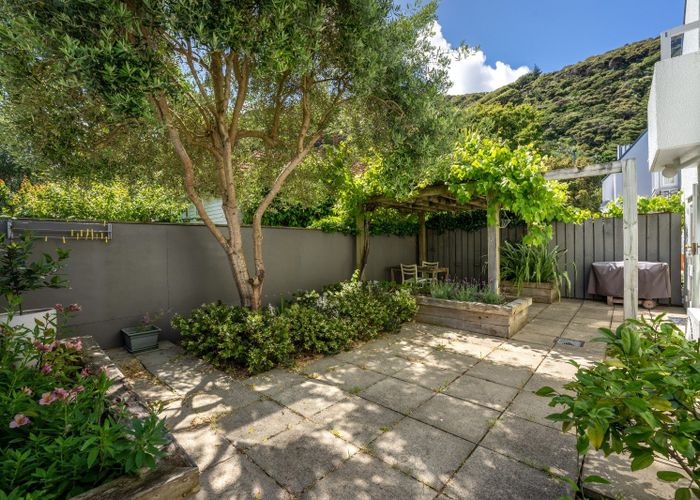  at 11/354 Muritai Road, Muritai, Lower Hutt