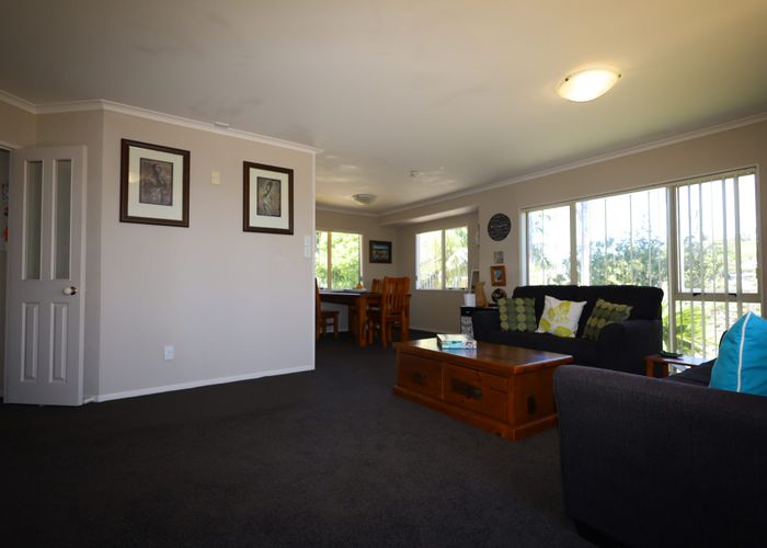  at 142 Waitaha Road, Welcome Bay, Tauranga, Bay Of Plenty