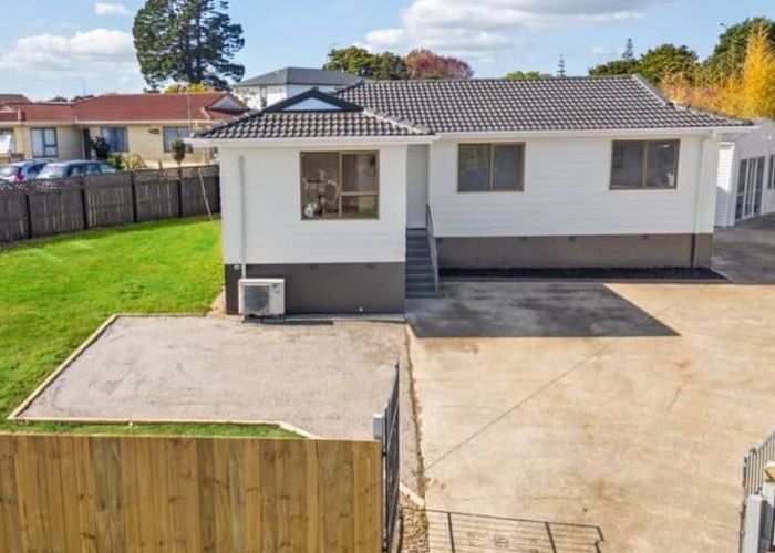  at 5 McGreal Place, Weymouth, Auckland