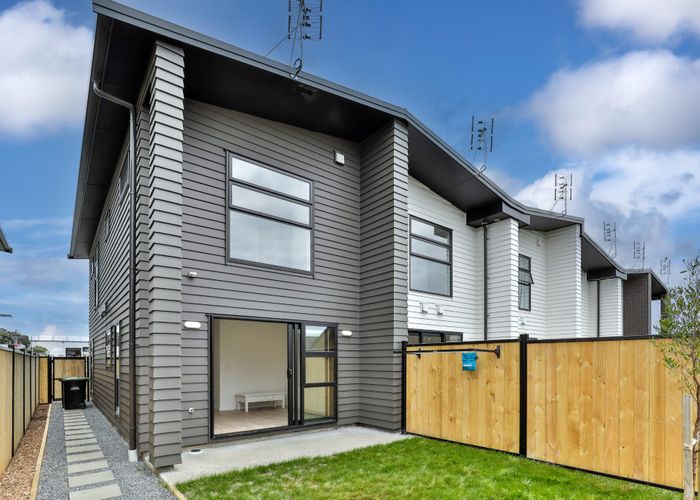  at 44 Rauemi Way, Te Atatu South, Waitakere City, Auckland