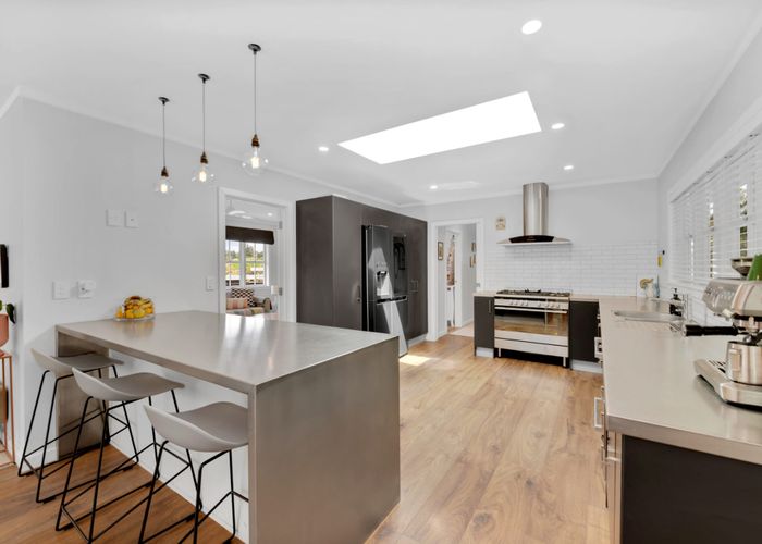  at 25 Sale Street, Cockle Bay, Auckland