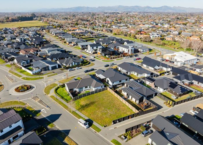  at 29 Glenturret Drive, Casebrook, Christchurch City, Canterbury