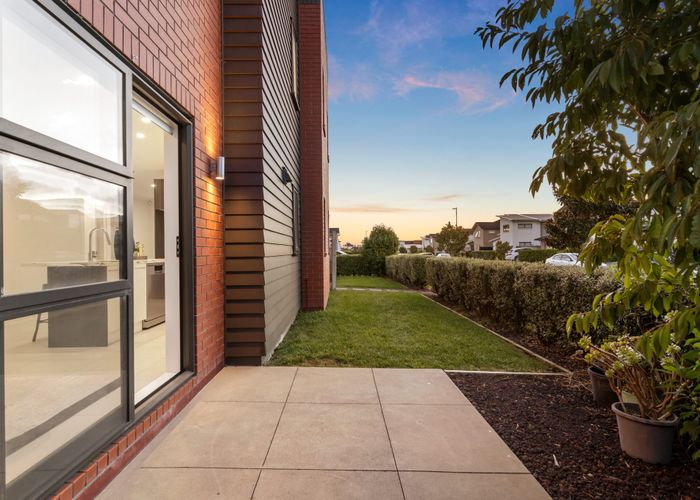  at 1 Pepene Avenue, Takanini, Auckland
