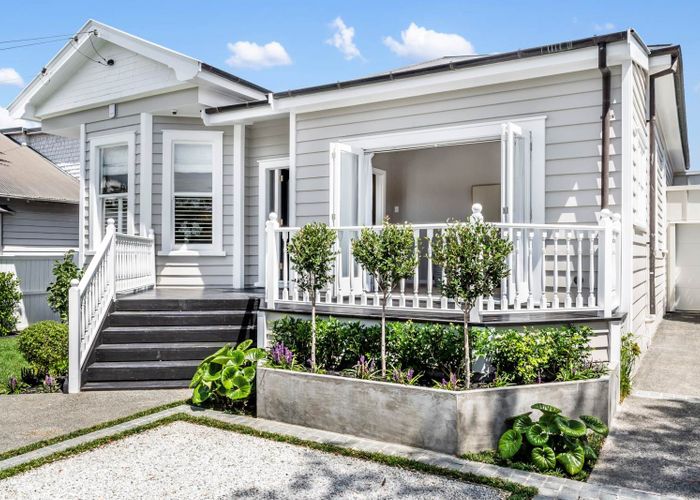  at 17 Norana Avenue, Remuera, Auckland City, Auckland