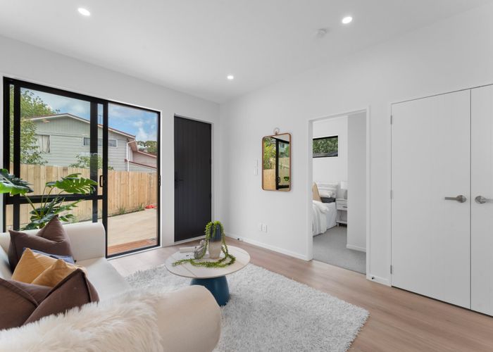  at 6B Julia Place, Totara Vale, North Shore City, Auckland