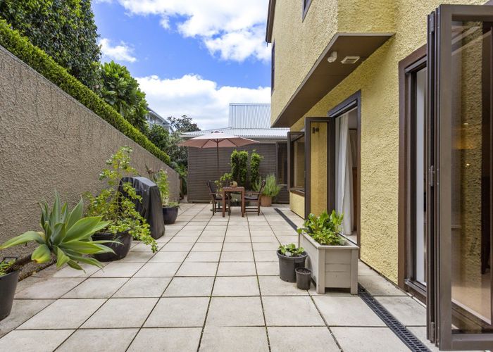  at 15 Burch Street, Mount Albert, Auckland