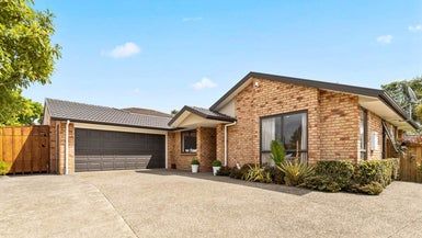  at 8 Gortin Close, East Tamaki, Auckland