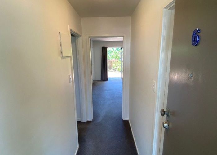  at 6/83 Lake Road, Devonport, North Shore City, Auckland