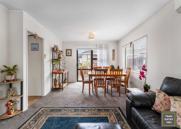  at 2/16 Wood Street, Papakura, Papakura, Auckland