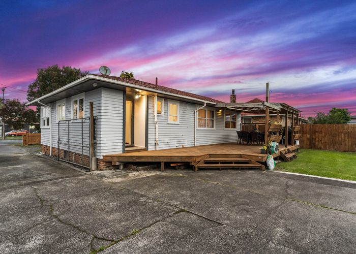  at 111 Henderson Valley Road, Henderson, Auckland