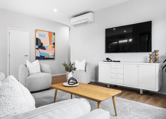  at 5A Rhodes Avenue, Mount Albert, Auckland