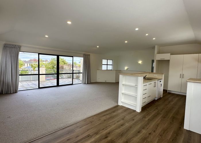  at 10 Johnstone Street, Point Chevalier, Auckland City, Auckland