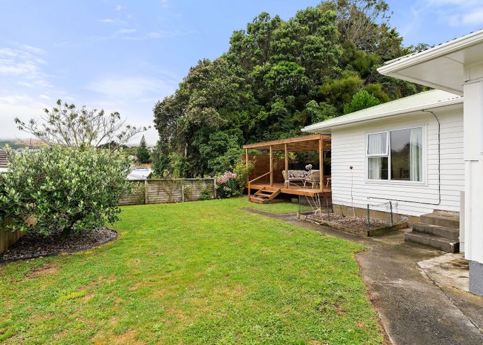  at 3 Catherine Crescent, Paparangi, Wellington, Wellington