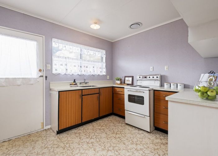  at 4/150 Albert Street, Terrace End, Palmerston North