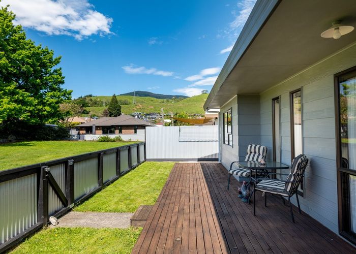  at 4/27 Ranui Road, Stoke, Nelson