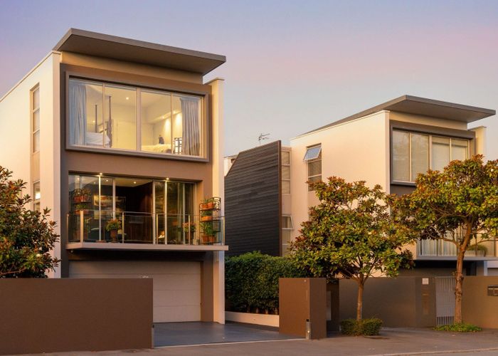  at 19 Kilmore Street, City Centre, Christchurch City, Canterbury