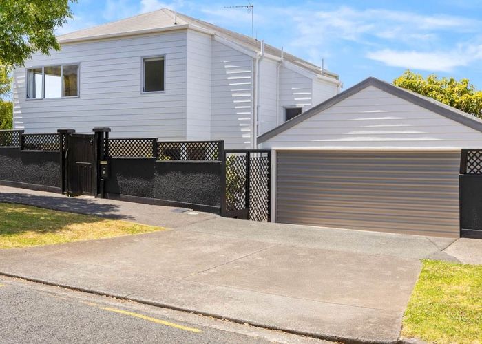  at 1/10 Cotter Avenue, Remuera, Auckland