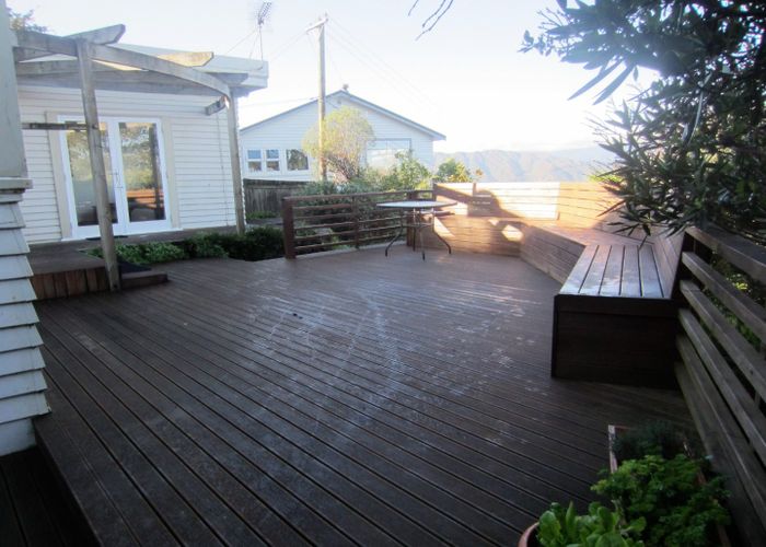  at 49 London Road, Korokoro, Lower Hutt, Wellington