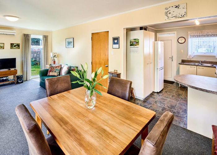  at 302 Mansfield Street, Newtown, Wellington, Wellington