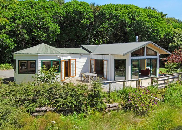  at 15 Catley Road, Te Horo, Kapiti Coast, Wellington