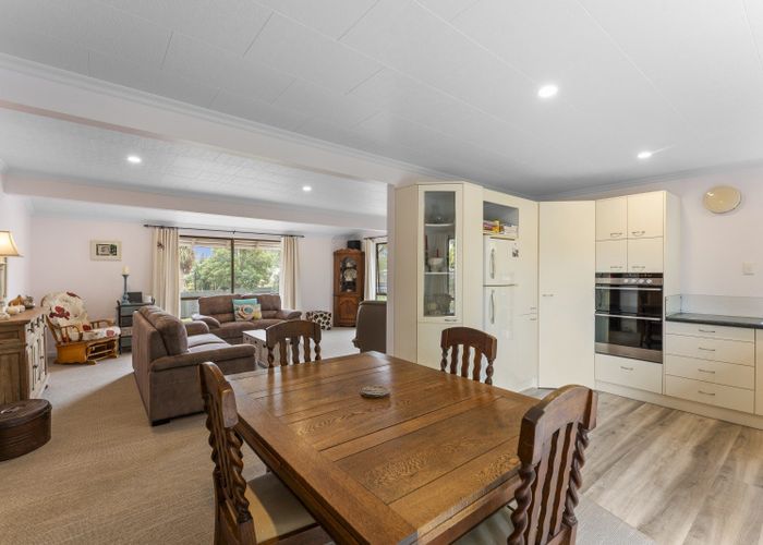  at 76 Grace Street, Sanson, Manawatu, Manawatu / Whanganui