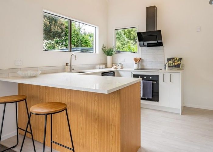  at 46 Weka Street, Miramar, Wellington