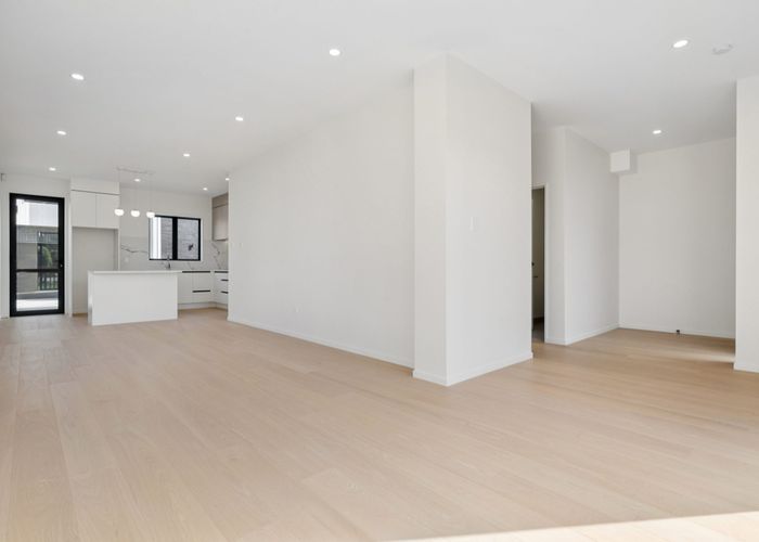  at 106B Aranui Road, Mount Wellington, Auckland