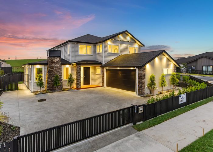  at 40 Tipu Crescent, Milldale, Rodney, Auckland