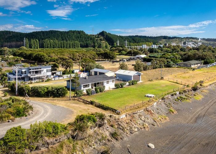  at 43 North Shore Road, Whirinaki, Hastings, Hawke's Bay