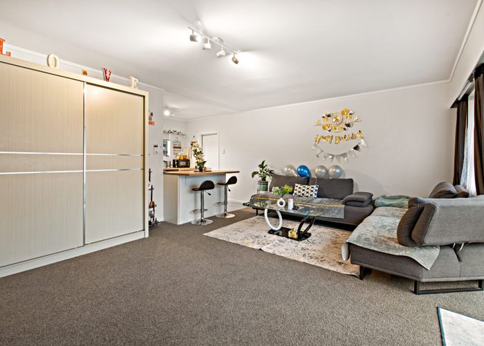  at 1/13 Royal Arch Place, Papakura, Papakura, Auckland